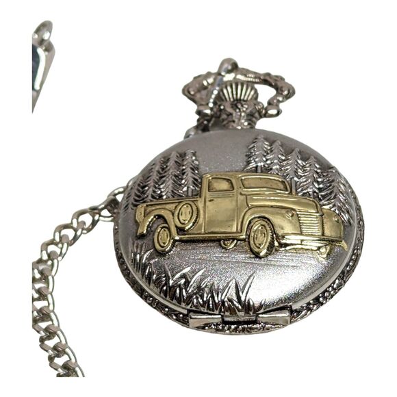 Benrus Vintage Gold and Silver TwoTone Men's Pocket Watch *Needs Battery* - Picture 5 of 7